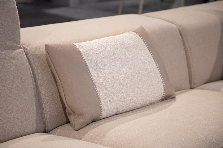 Royal C29 Pillow Quickship Special Promotions Gamma Arredamenti