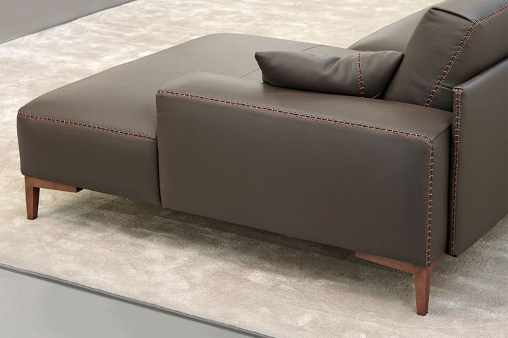 Twiga Sectional Sofa with Chaise Sectionals Gamma Arredamenti