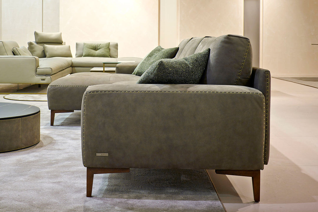 Twiga Sectional Sofa with Chaise Sectionals Gamma Arredamenti