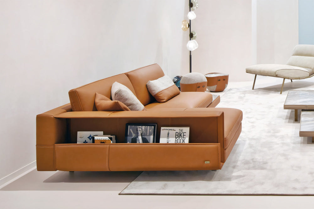 Vincent Sectional Sofa with Chaise and Table Sectionals Gamma Arredamenti