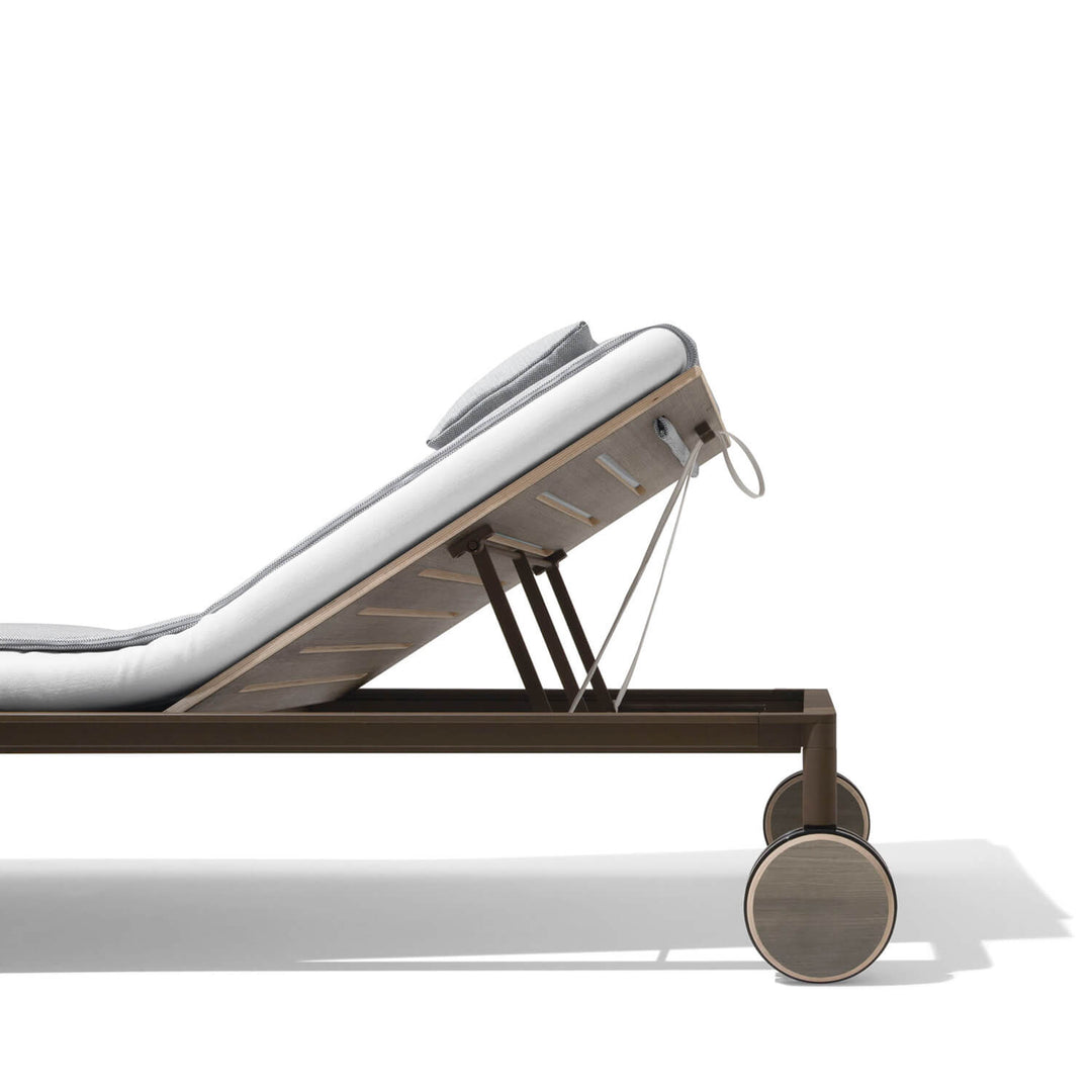 Gea Lounger Loungers Giorgetti