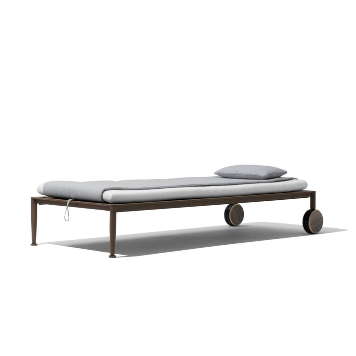 Gea Lounger Loungers Giorgetti