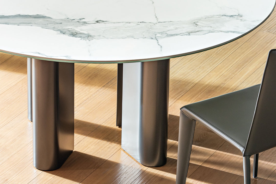 Geometric Round Dining Table Bonaldo