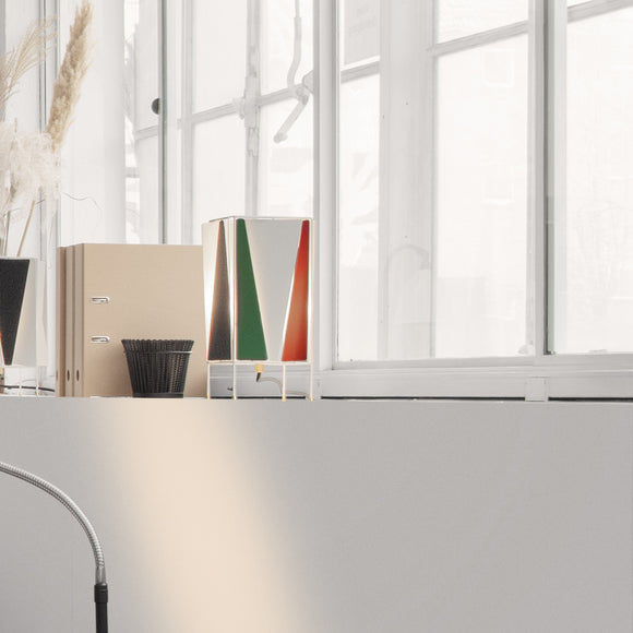 B-4 Table Lamp Table Lamps Gubi