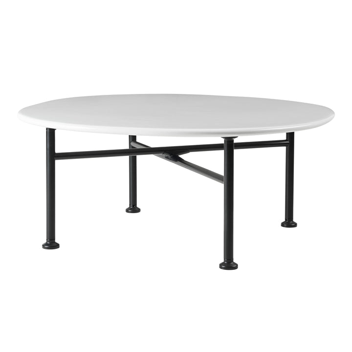 Carmel Outdoor Coffee Table Coffee Tables Gubi Clam White / Round Large