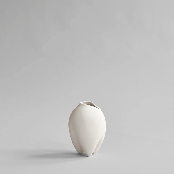 Sumo Vase, Slim Petit - Bone White Vases 101 Copenhagen   