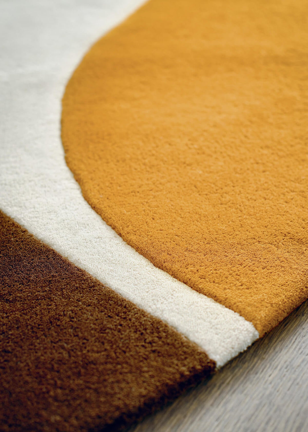 JC-7 Isola Rug Rugs Amini