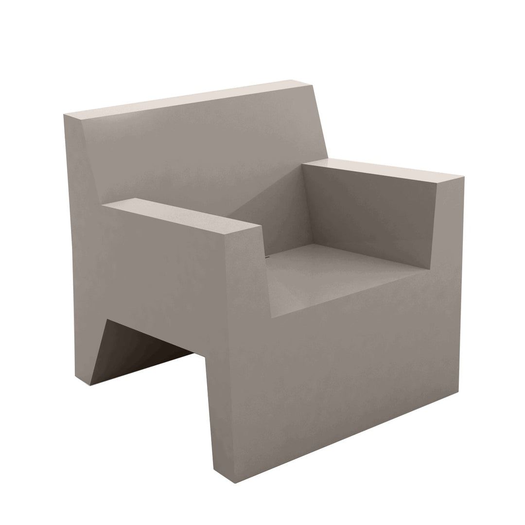 Jut Lounge Chair Outdoor Vondom