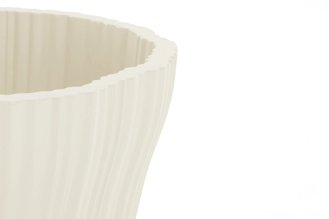 Corteza Planter Vases + Planters Kartell