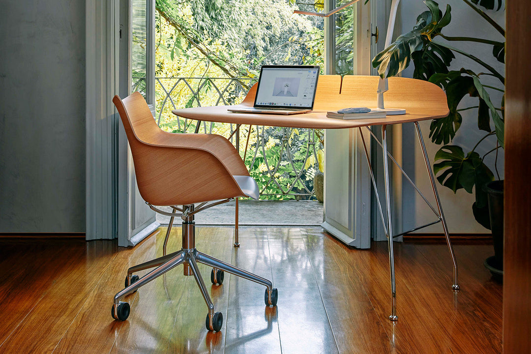 Earl of Wood Office Desk Office Desks Kartell