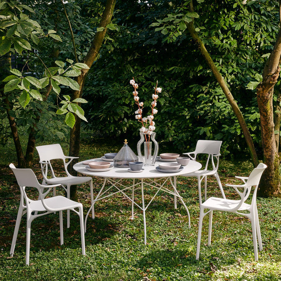 Glossy Outdoor Round Dining Table Tables Kartell