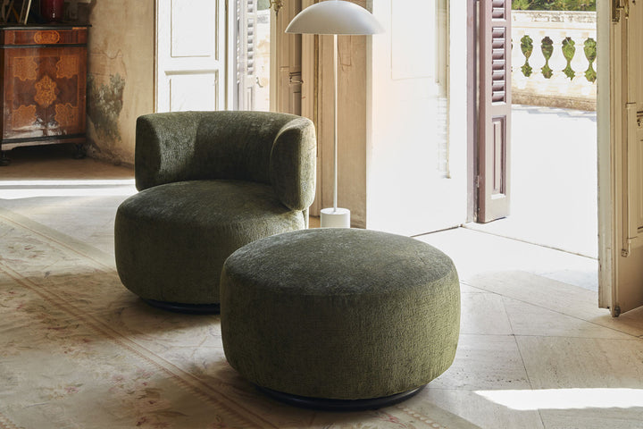 K-Waiting Ottoman Ottomans + Stools Kartell
