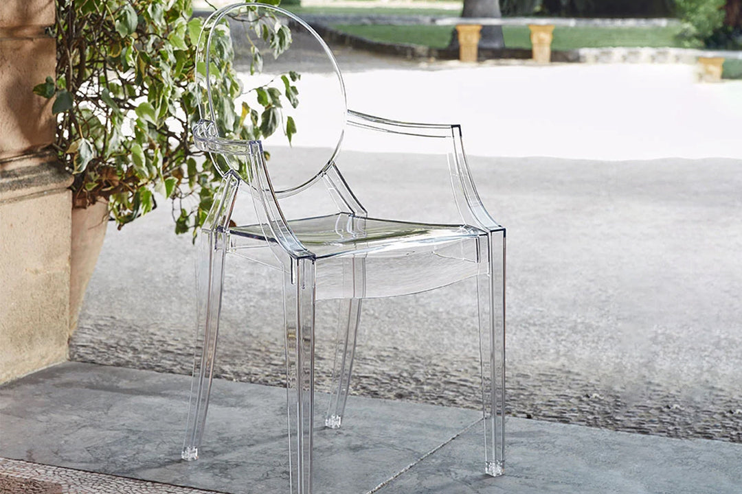 Louis Ghost Fire-Resistant Dining Chair (Set of 4) Dining Chairs Kartell