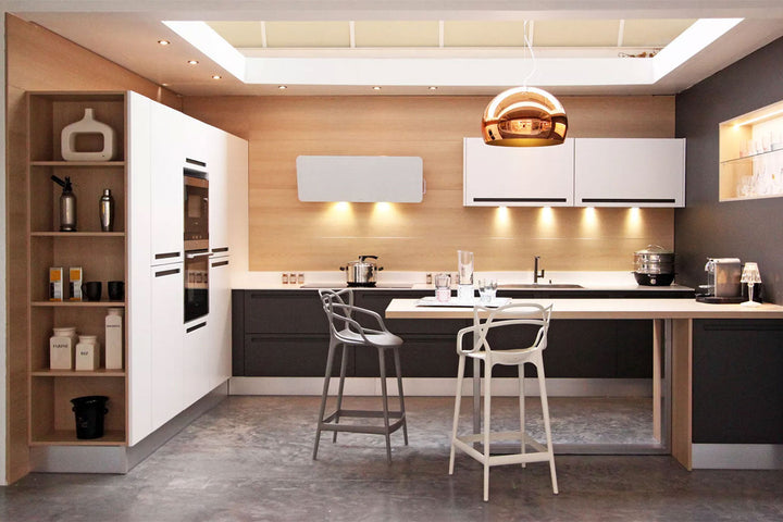 Masters Bar Stool Bar + Counter Stools Kartell