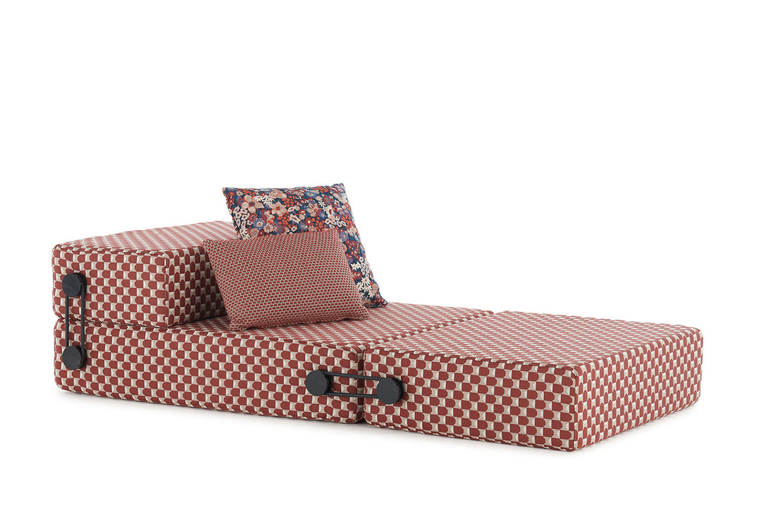 Trix Convertible Chaise Lounge Outdoor Quickship Chaise Lounges Kartell