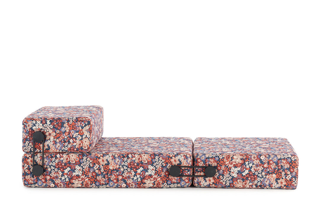Trix Convertible Chaise Lounge Outdoor Quickship Chaise Lounges Kartell