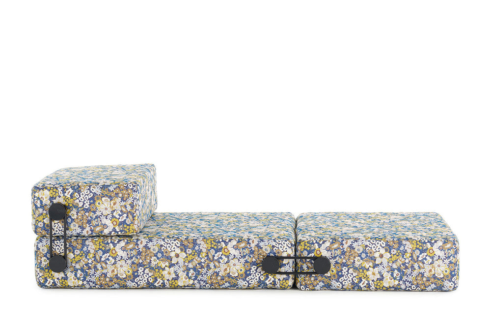 Trix Convertible Chaise Lounge Outdoor Chaise Lounges Kartell