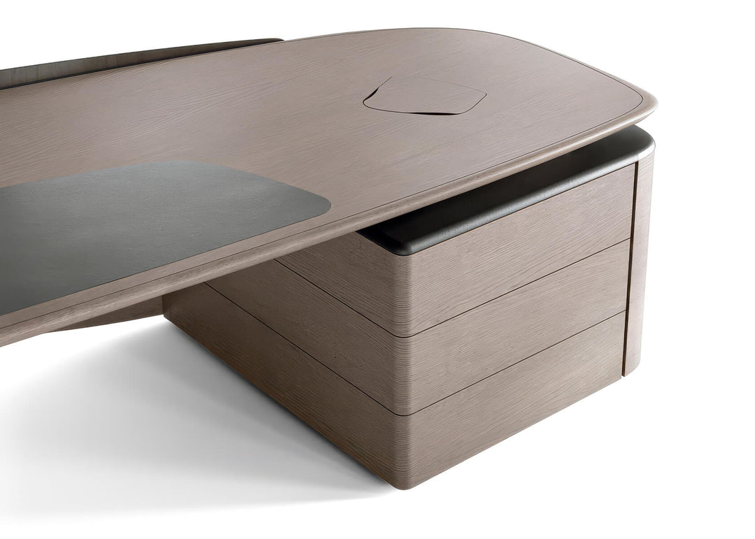 Kimé Desk - Maserati Edition Office Desks & Drawers Giorgetti
