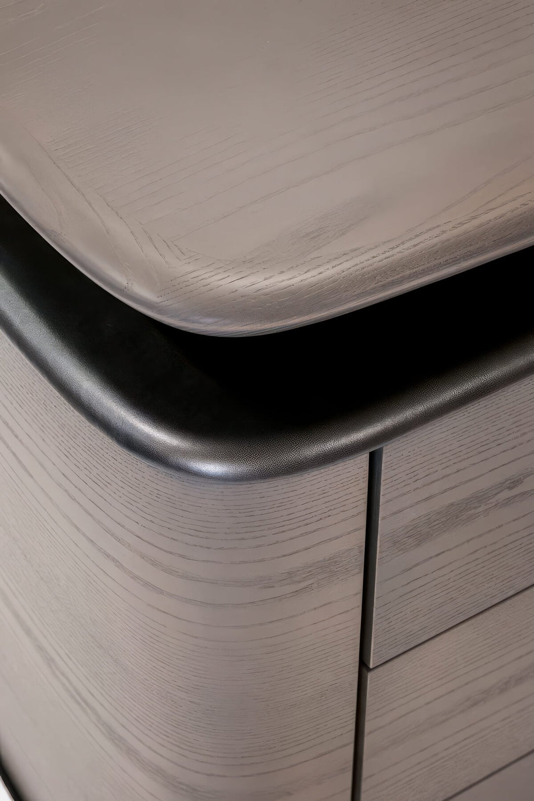 Kimé Desk - Maserati Edition Office Desks & Drawers Giorgetti