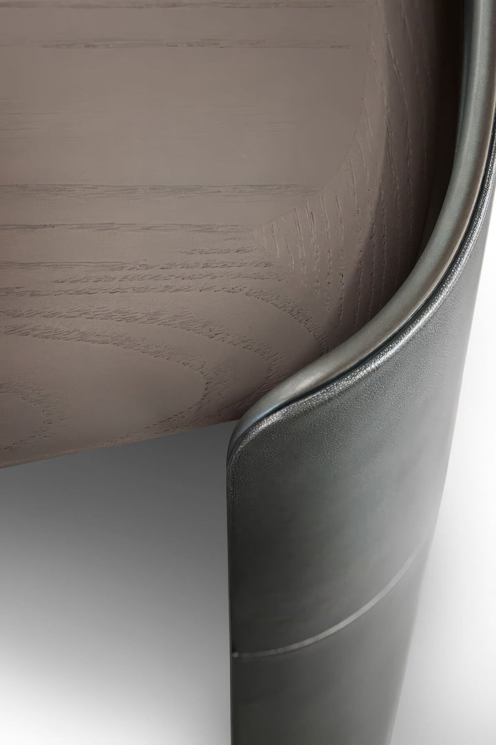 Kimé Desk - Maserati Edition Office Desks & Drawers Giorgetti