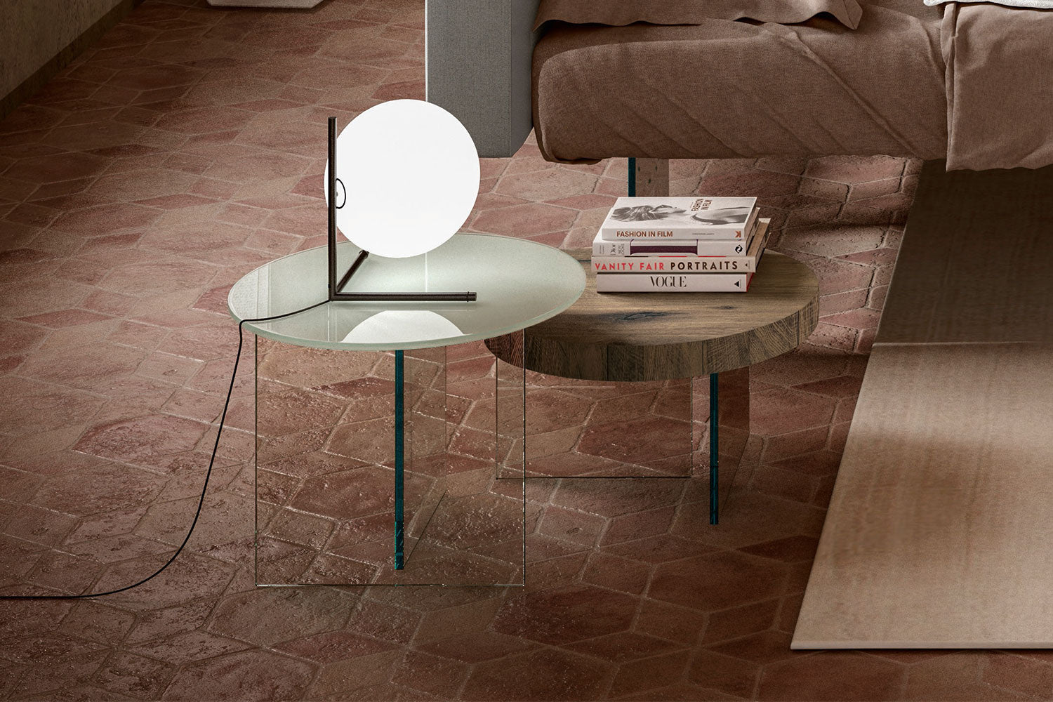 Lago Air End Table - Thumbnail 3
