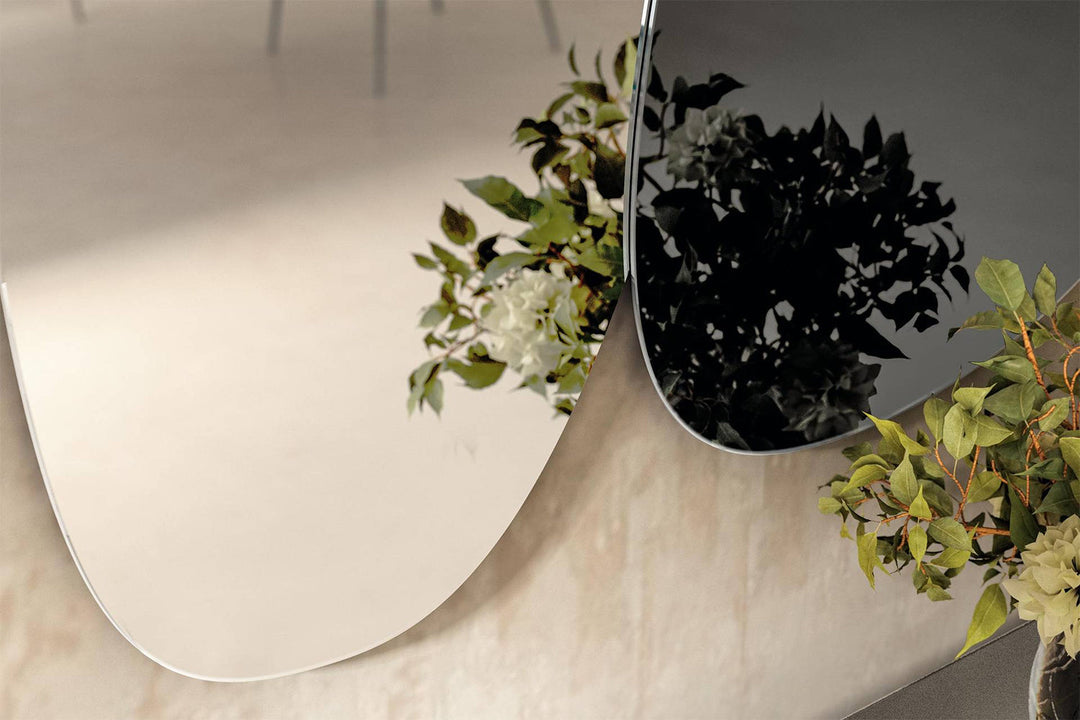 Melty Mirror Mirrors Lago