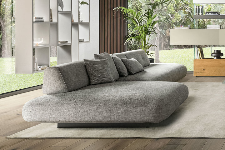 Sand 1134+1136 Sectional Sofa with Chaise Sectionals Lago