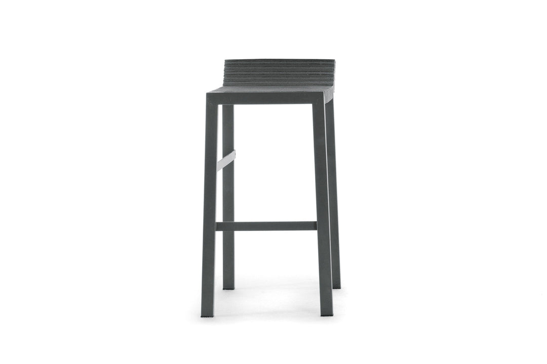 Steps Stool Bar + Counter Stools Lago