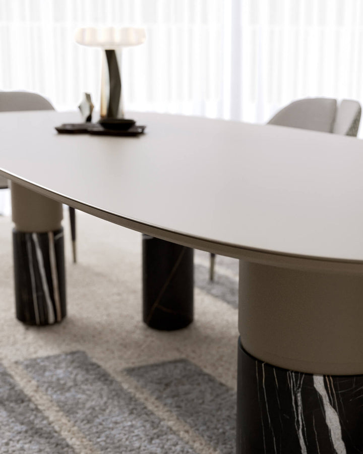Loīc Table Fixed Tables Capital