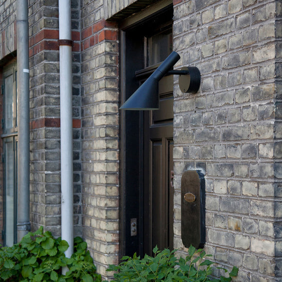 AJ 50 Outdoor Wall Light Louis Poulsen
