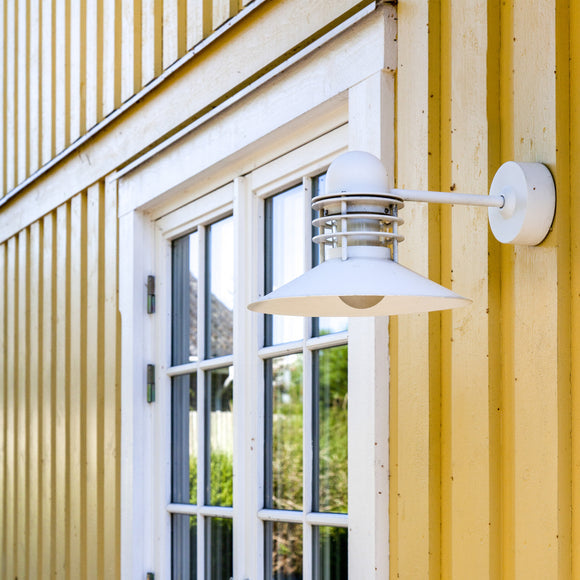 Nyhavn Outdoor Wall Light Louis Poulsen