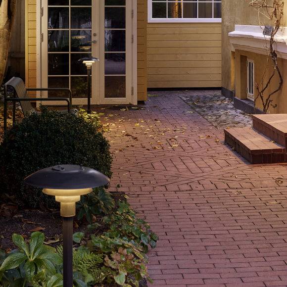 PH 3-2½ Outdoor Bollard Louis Poulsen