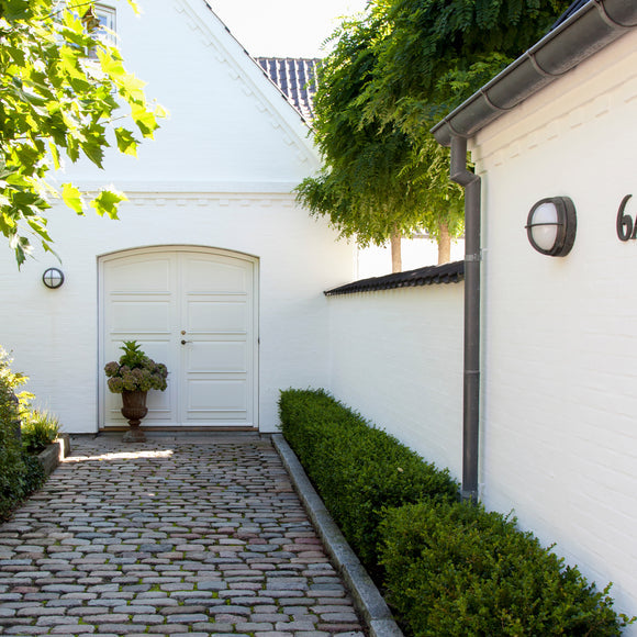 Skot Outdoor Wall or Ceiling Light Louis Poulsen