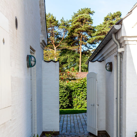 Skot Outdoor Wall or Ceiling Light Louis Poulsen