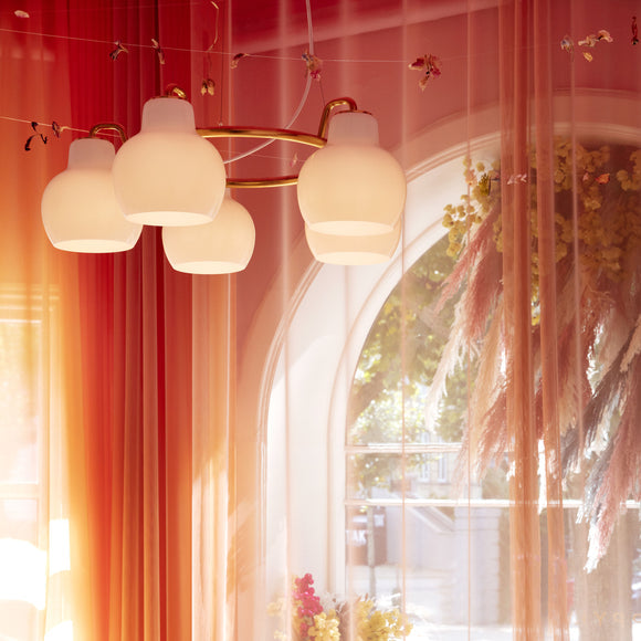 VL Ring Crown Chandelier Chandeliers Louis Poulsen