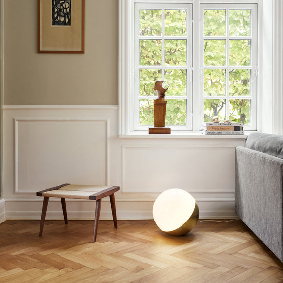 VL Studio Table/Floor Lamp Table Lamps Louis Poulsen