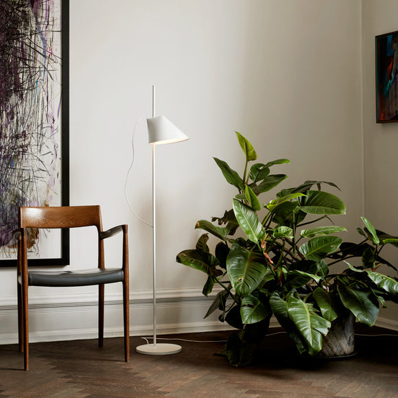 Yuh Floor Lamp Floor Lamps Louis Poulsen