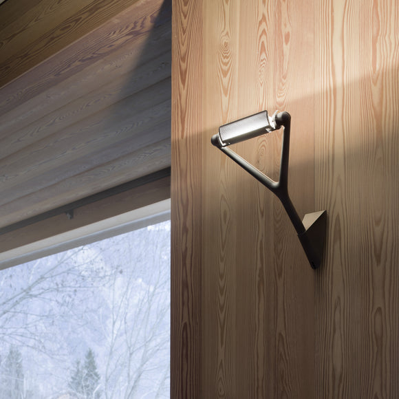 Lola Wall Sconce Wall Light Fixtures Luceplan