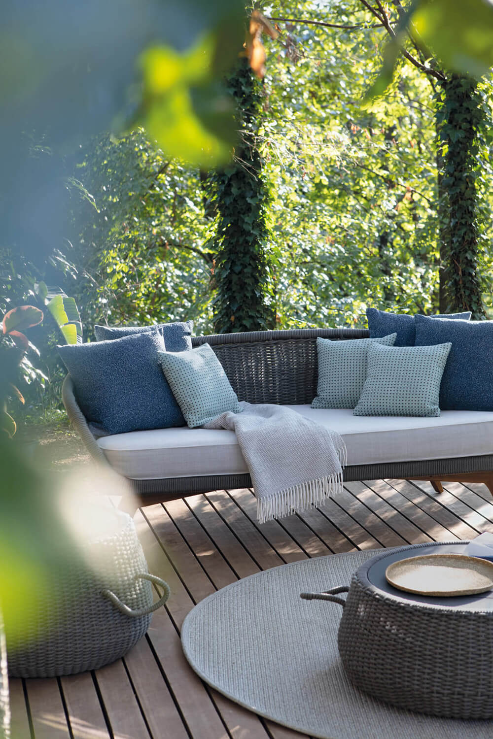 Ludo Sofa Sculptural Natural Sofas & Sectionals Atmosphera