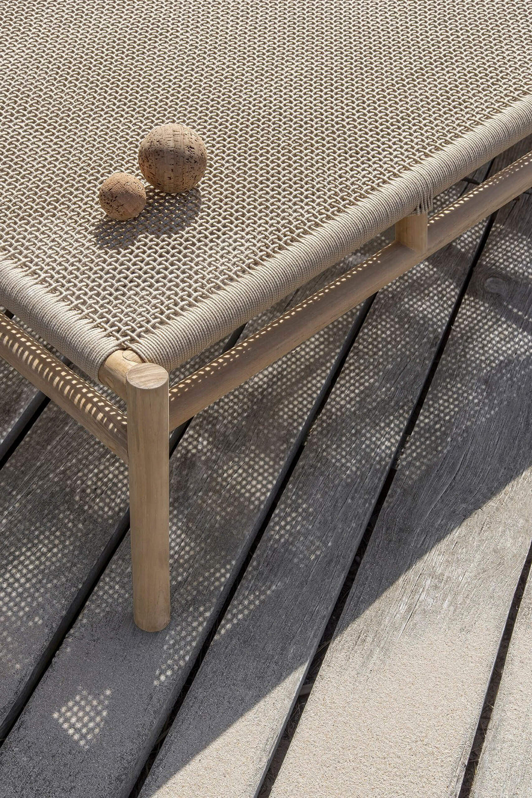 Outdoor High End Italian Designer Kilt Lounger &mdash; Cassoni Loungers Ethimo