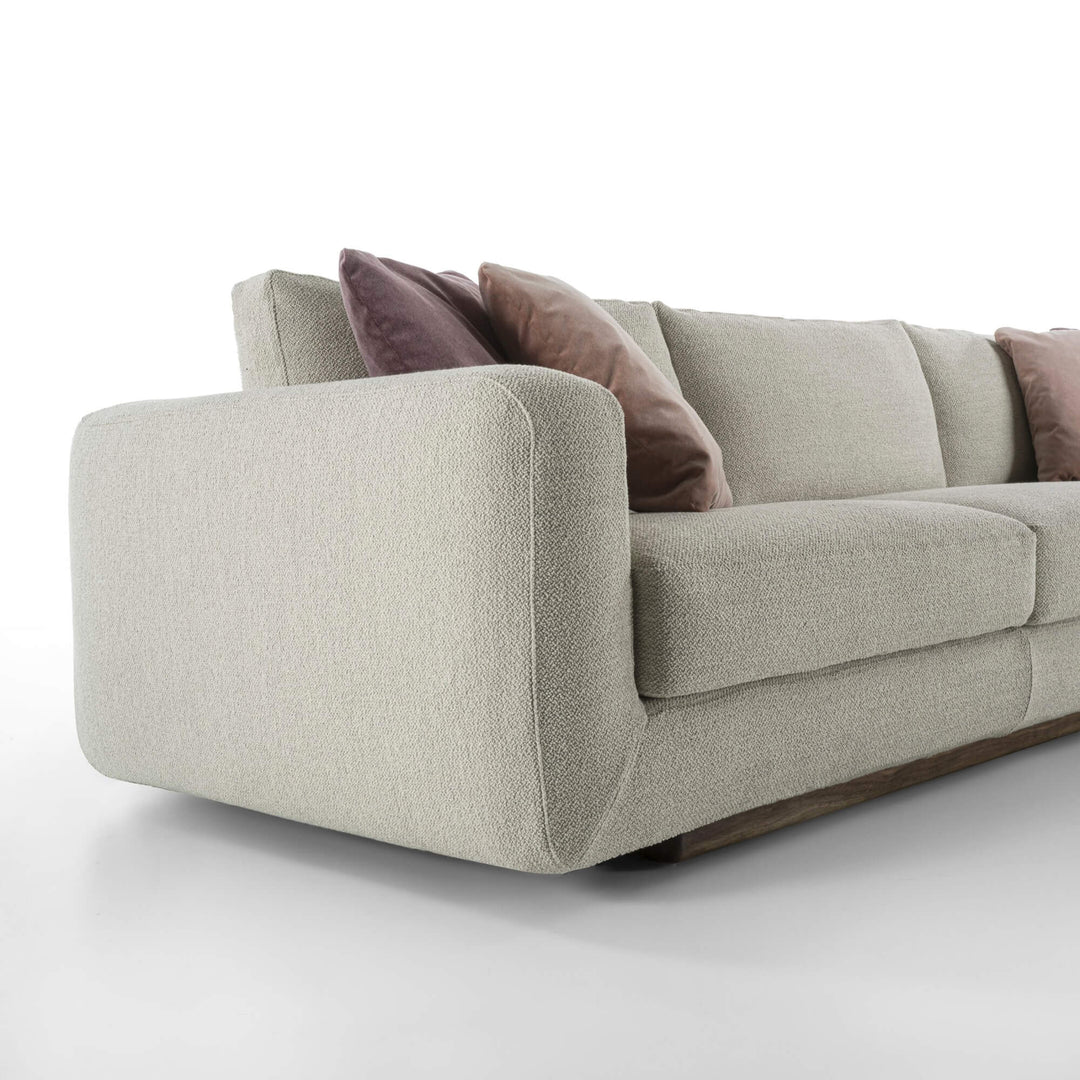 Sospiro Sofa Sofas & Sectionals Riva 1920