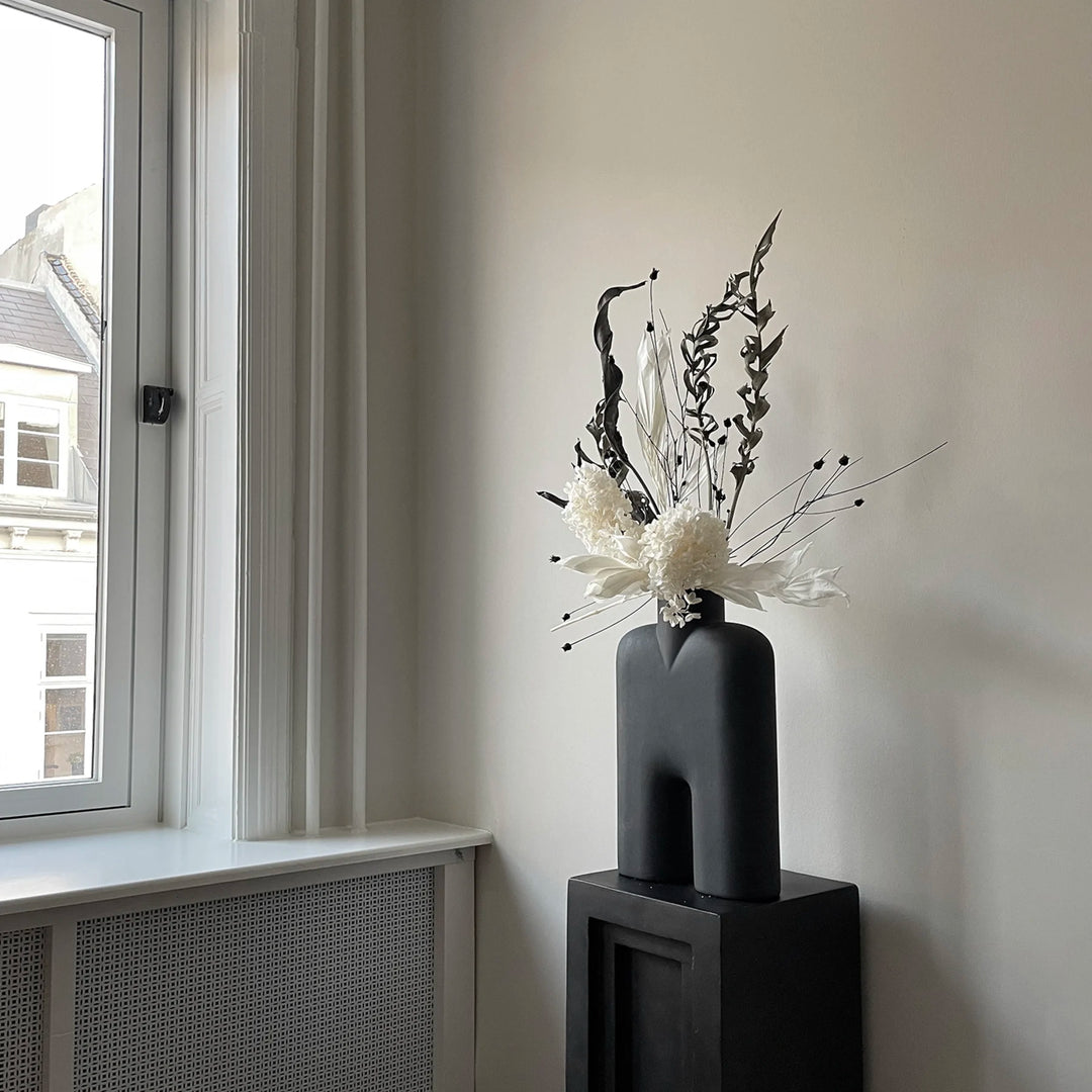 Cobra Tall, Medio - Black Vases 101 Copenhagen   