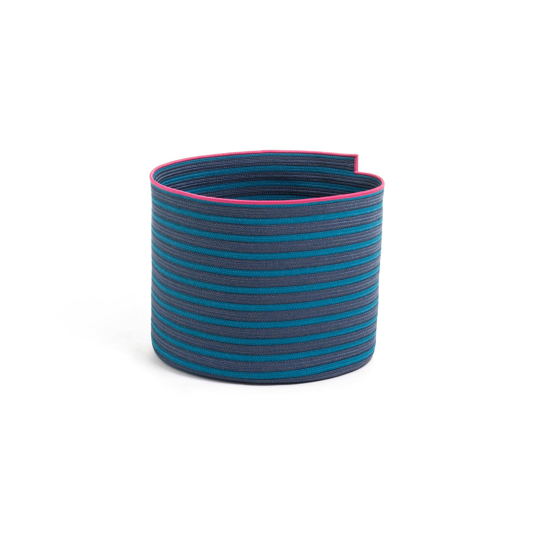 South Outdoor Basket Outdoor Storage Boxes Magis Blue / Light Blue Large: 19.7 in diameter