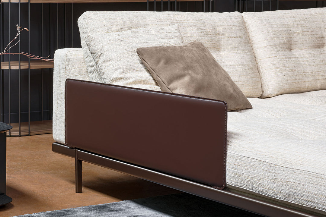 Maximilian Sectional Sofa with Chaise Bonaldo