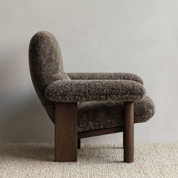Brasilia Sheepskin Lounge Chair Chairs Audo Copenhagen