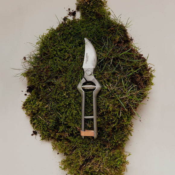 Pallares x Menu Plant Pruner Gardening Audo Copenhagen