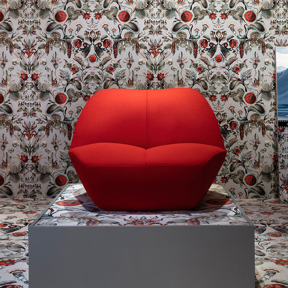 Kisss Lounge Chair Chairs Moooi