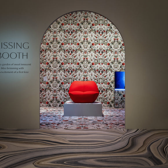 Kisss Lounge Chair Chairs Moooi