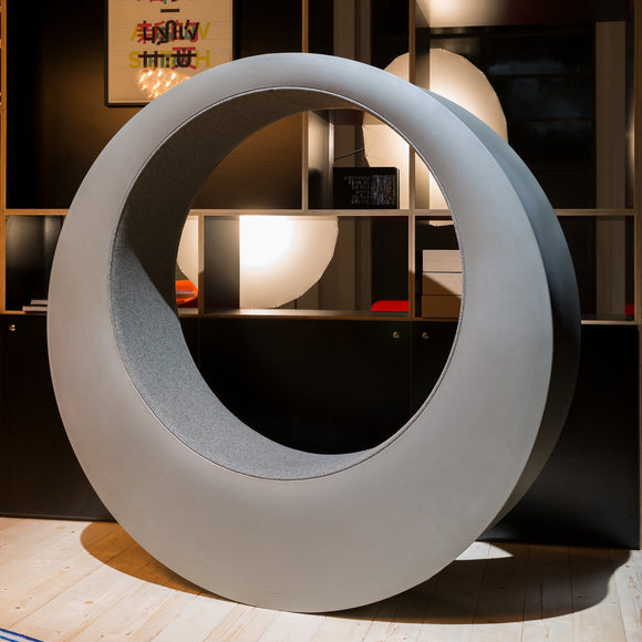 O. Rocker Outdoor Chairs Moooi