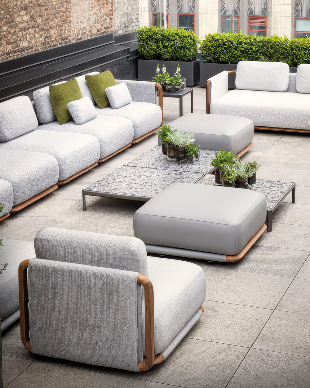 Moorea Lounge Chair Lounge Chairs Giorgetti